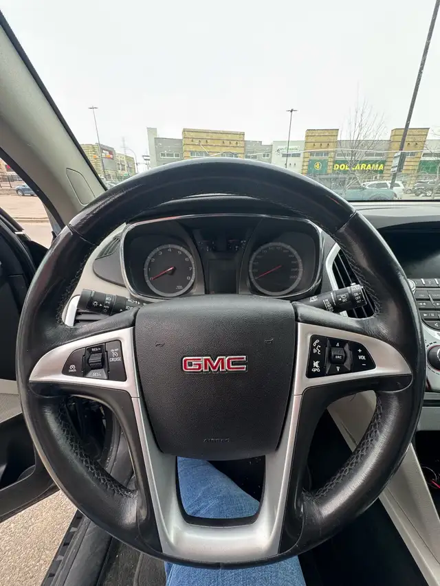 2014 GMC Terrain SLE - All Wheel Drive - Photo 8