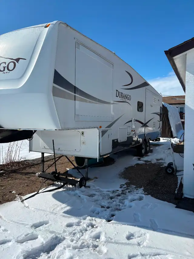 2007 Durango 325 5th Wheel for sale - Photo 2