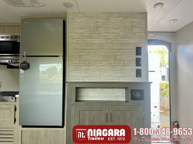 2026 COACHMEN CATALINA SUMMIT SERIES 8 281QBUNK Travel Trailer - Photo 18