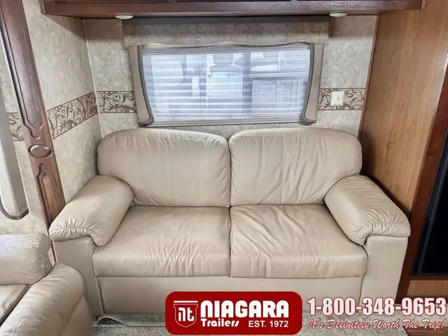 2011 CROSSROADS RUSHMORE 34SB Fifth Wheel - Photo 8