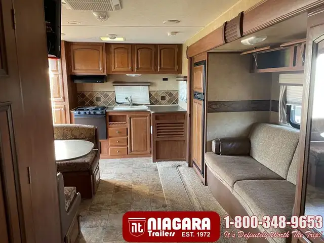 2012 JAYCO EAGLE 256RKS Travel Trailer - Photo 5