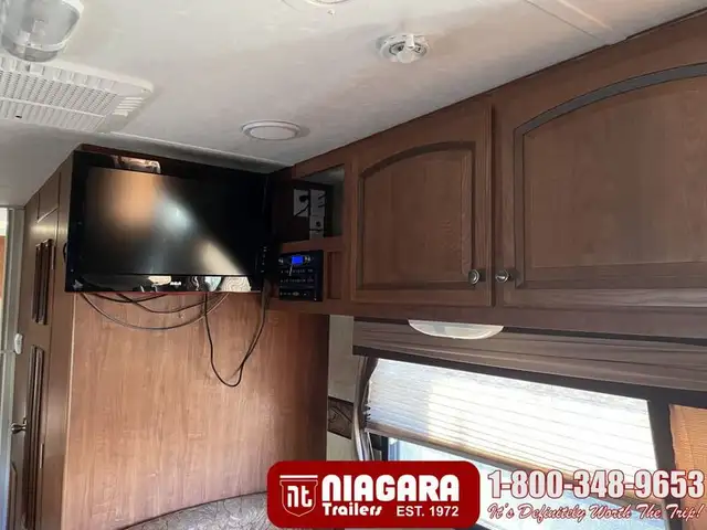 2012 JAYCO EAGLE 256RKS Travel Trailer - Photo 7