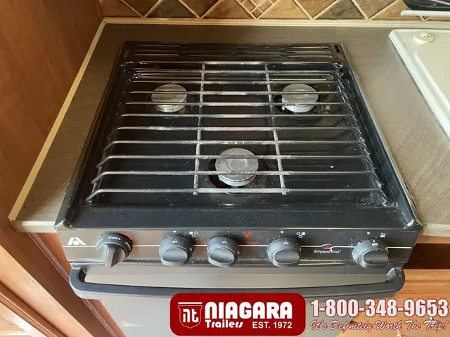 2012 JAYCO EAGLE 256RKS Travel Trailer - Photo 11