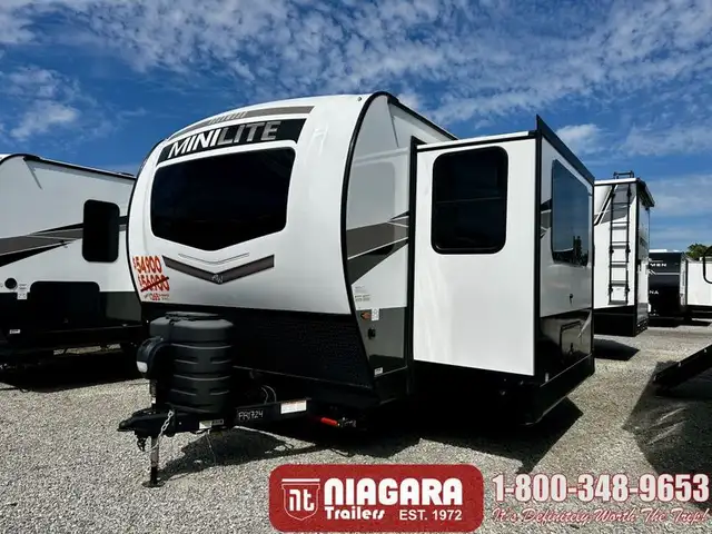 2025 FOREST RIVER RW MINI LITE 2506FK Travel Trailer - Photo 2