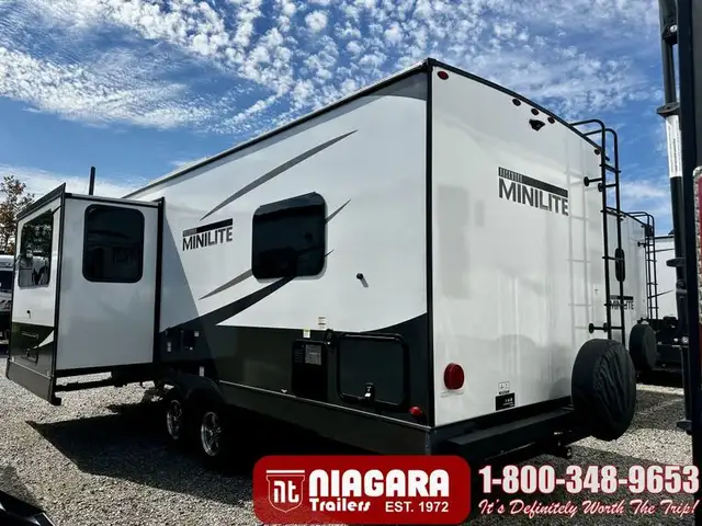 2025 FOREST RIVER RW MINI LITE 2506FK Travel Trailer - Photo 4
