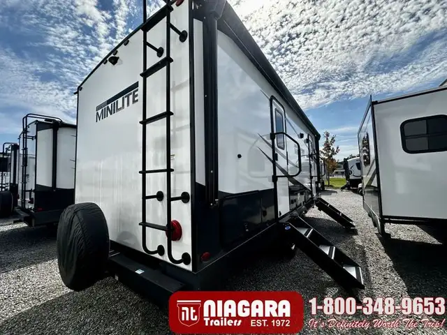 2025 FOREST RIVER RW MINI LITE 2506FK Travel Trailer - Photo 5