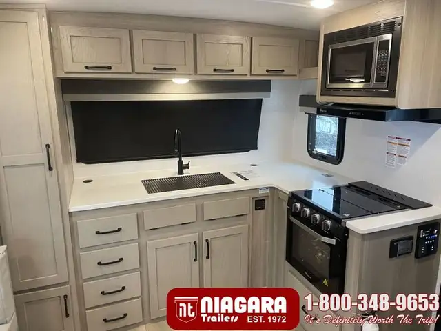 2025 FOREST RIVER RW MINI LITE 2506FK Travel Trailer - Photo 12