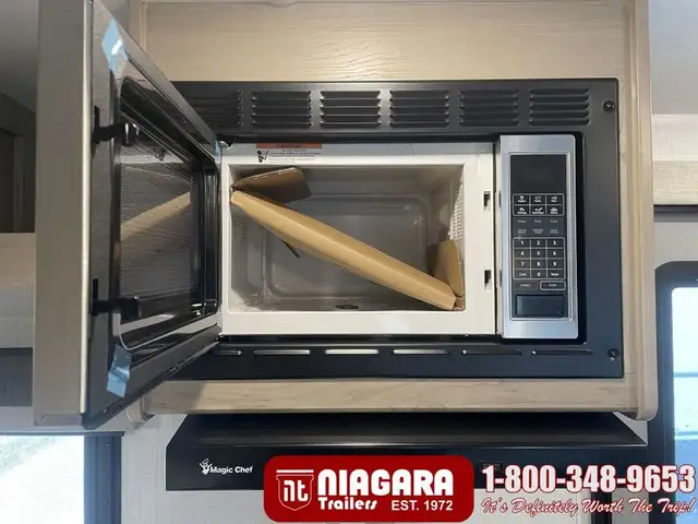 2025 FOREST RIVER RW MINI LITE 2506FK Travel Trailer - Photo 17