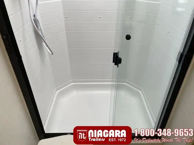 2025 FOREST RIVER RW MINI LITE 2506FK Travel Trailer - Photo 24