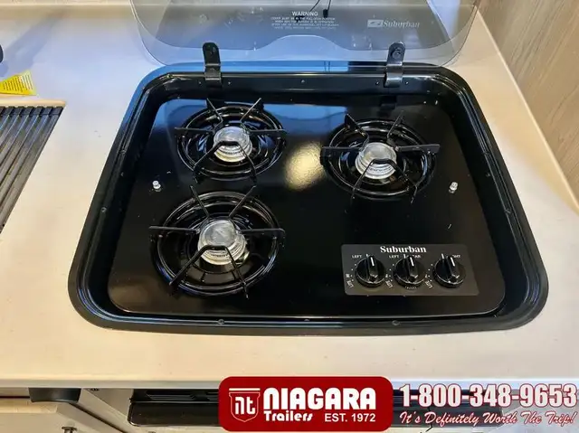 2025 FOREST RIVER ROCKWOOD GEO PRO 19FDS Travel Trailer - Photo 14