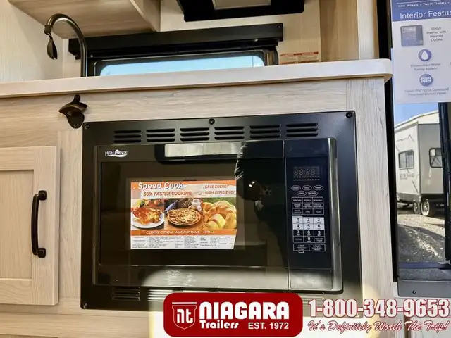 2025 FOREST RIVER ROCKWOOD GEO PRO 19FDS Travel Trailer - Photo 15