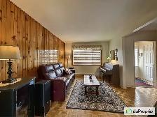$489,000 - 2 Storey for sale in Longueuil (Vieux-Longueuil) - Photo 2