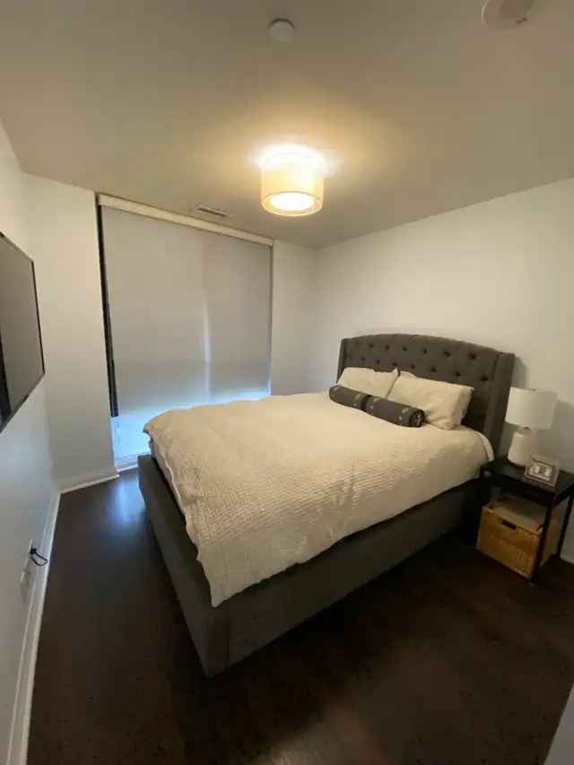 700 Sqft 1 Den at 5 Valhalla Inn rd. Etobicoke - Photo 15