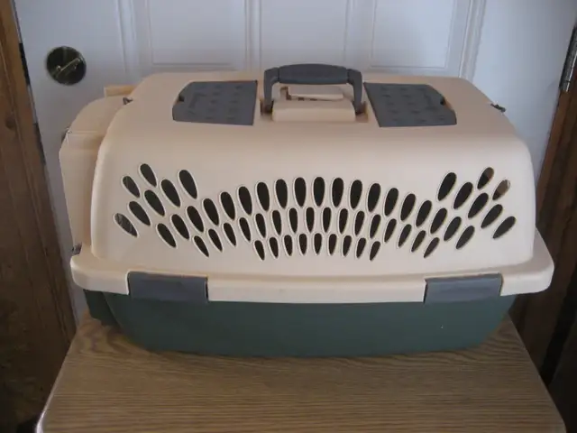 Pet Taxi pet carrier - Photo 2