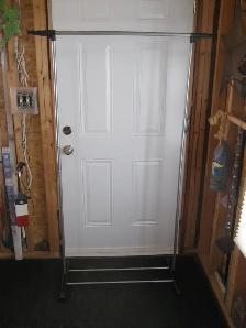 Portable clothes rack