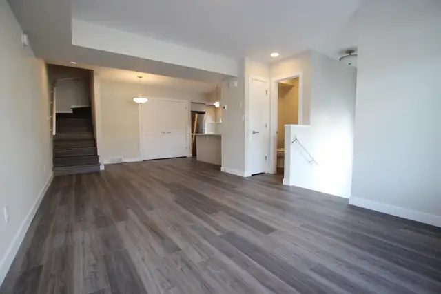 2 bedroom , 2 bathroom in the heart of St.Boniface - Photo 10