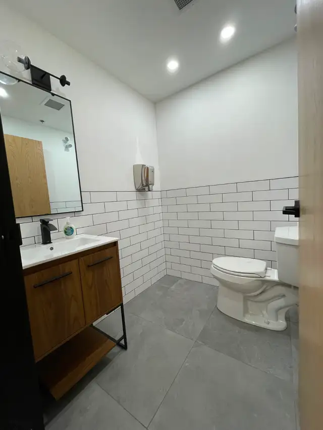 Luxury Office Spaces For Rent! Move In Ready! - Photo 9