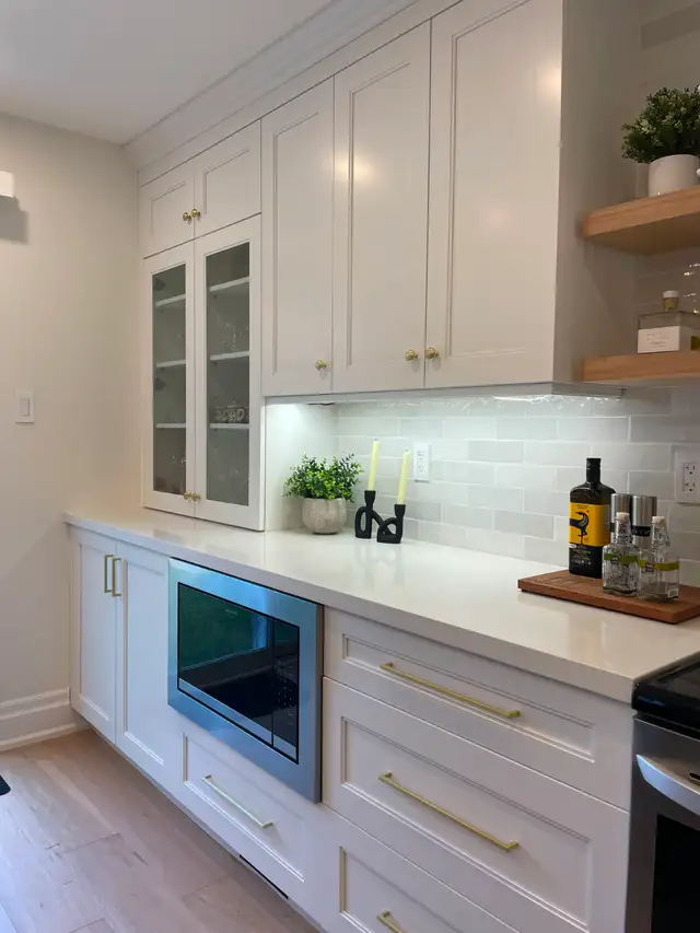 Quality kitchen cabinets and countertop - best price guaranteed