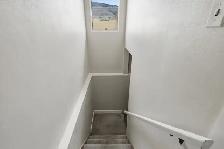 LARGE HOME IN VALLEYVIEW WITH PANORAMIC MOUNTAIN VIEWS - Photo 8