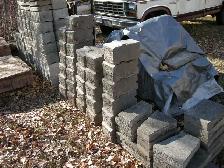 Retaining Wall Blocks (160 assorted pieces)
