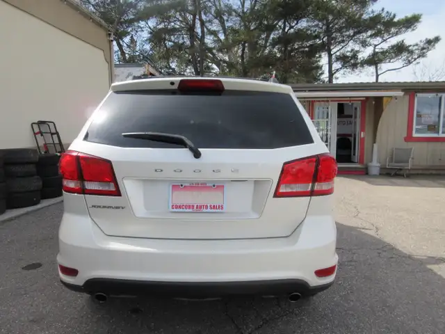 2016 Dodge Journey SXT - Photo 8