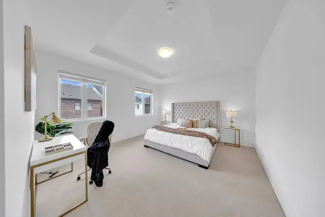 4BR Detached Home for Rent in North Pickering - Photo 8