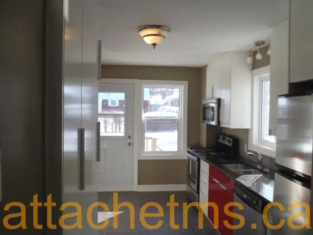 3 Bedroom House - Photo 6