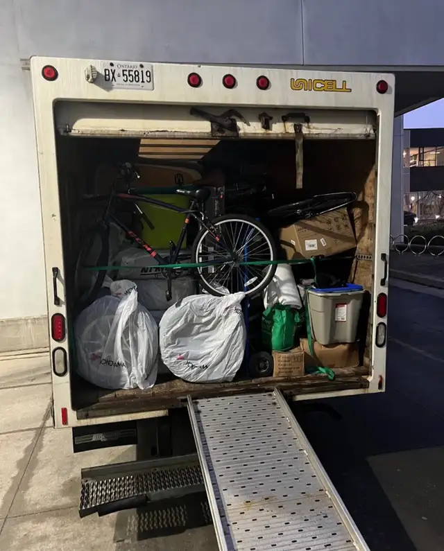 MOVING SERVICES ☎️ 437-971-0071 ☎️