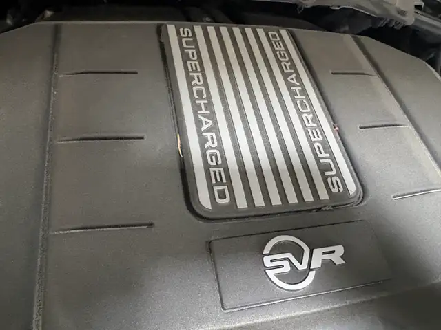 2016 Range Rover Sport SVR - Photo 3