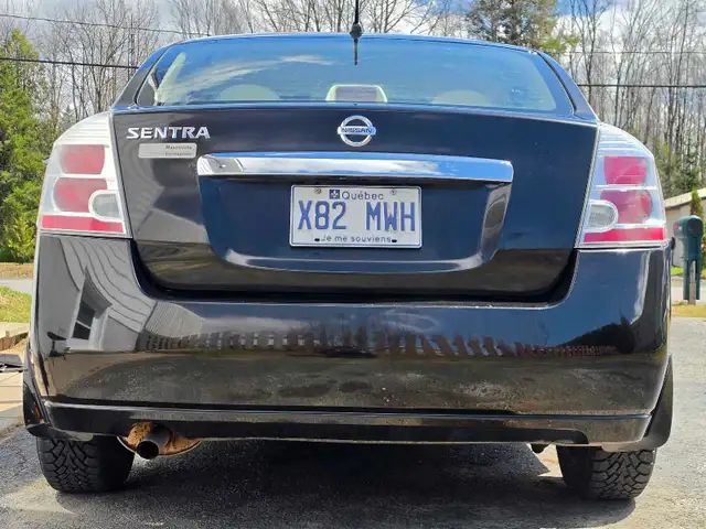 NISSAN SENTRA - Photo 2