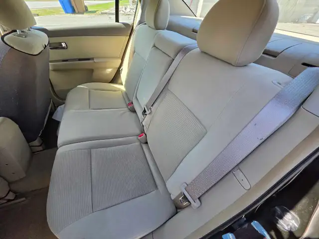 NISSAN SENTRA - Photo 10