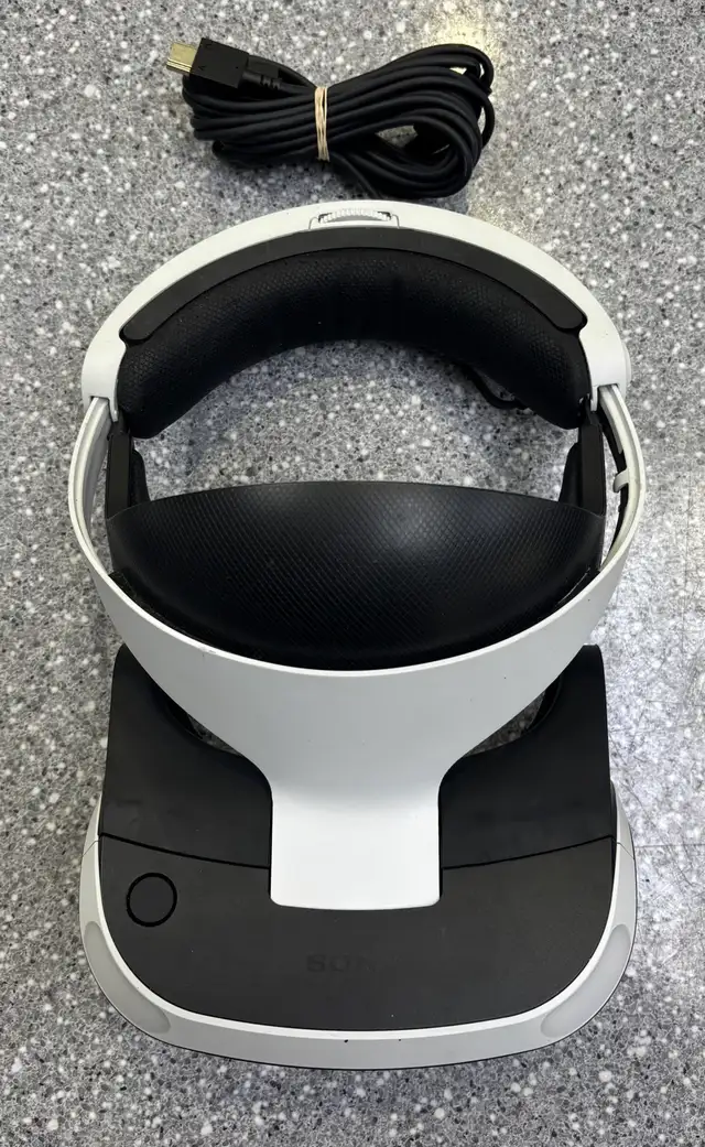 PS4 VR Gen 1 Headset with Accessories - Photo 2