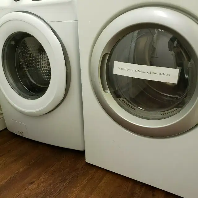 Steps to Queen's A/C Furnished Rooms, All Inclusive, May 1 - Photo 3