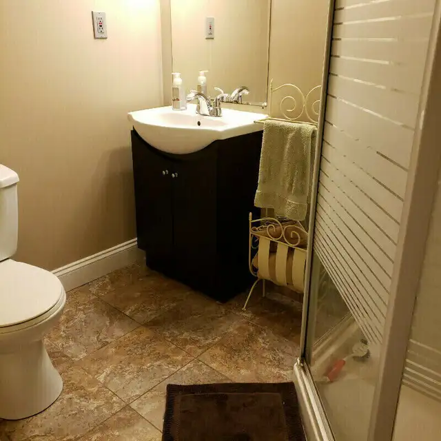 Steps to Queen's A/C Furnished Rooms, All Inclusive, May 1 - Photo 8