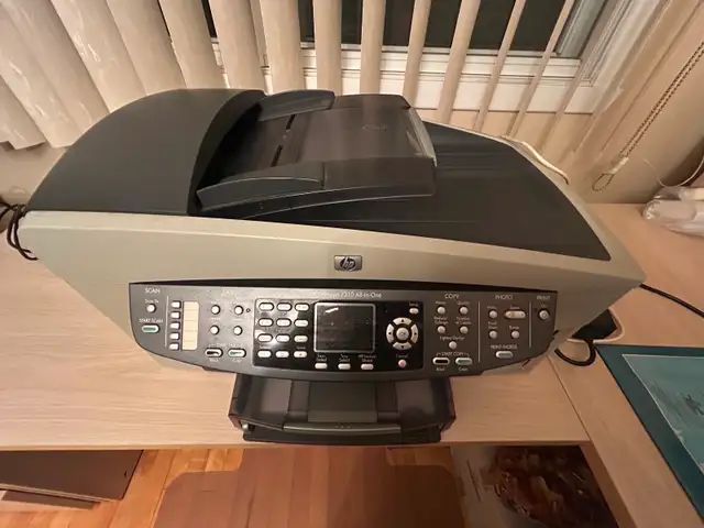L’imprimante HP Officejet 7310, tout-en-un . 125,00$