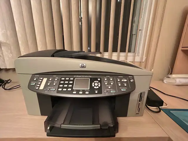L’imprimante HP Officejet 7310, tout-en-un . 125,00$ - Photo 2