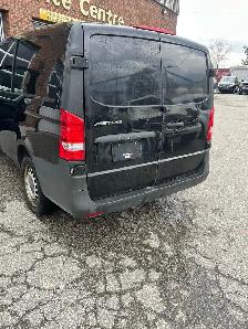 2018 MERCEDES BENZ METRIS CARGO VAN - Photo 9