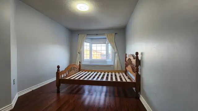 4 Bedrooms House for rent  - FOR FAMILY – NORTH BRAMPTON - Photo 7