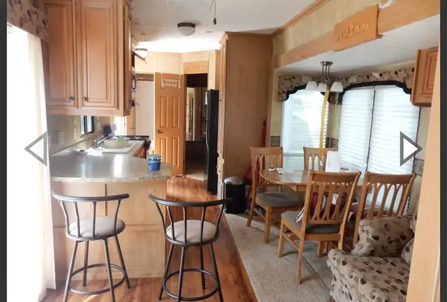 2013 40’ 2 bedroomed trailer - Photo 3