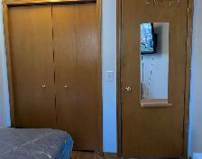 ROOM FOR RENT - Photo 3