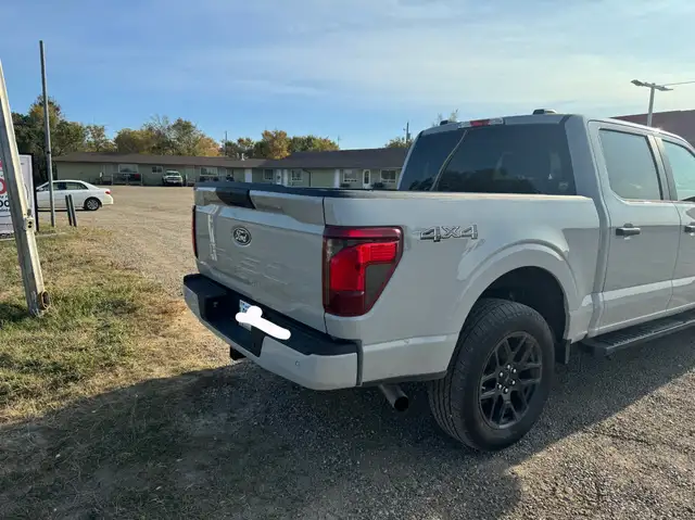 2024 ford 150 - Photo 3