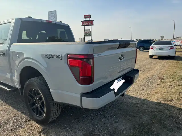 2024 ford 150 - Photo 4