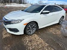 2018 Toyota Yaris sold by UNRESERVED ONLINE TIMED AUCTION - Photo 5