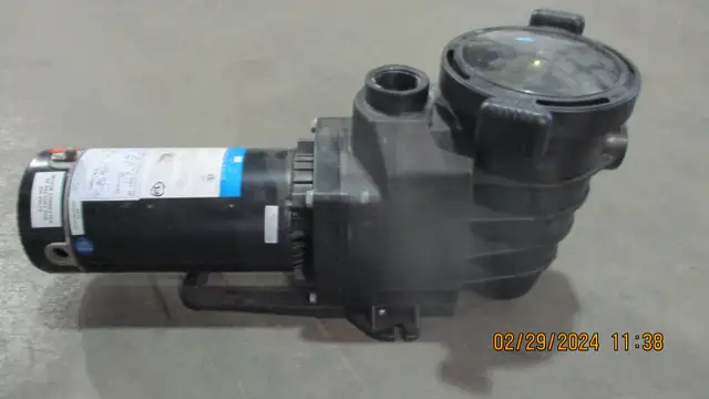 POMPE DE PISCINES CREUSÉ RECONDITIONNÉ - Photo 2