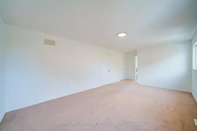 full house oshawa rent  6 parking    $3500 entire home - Photo 8