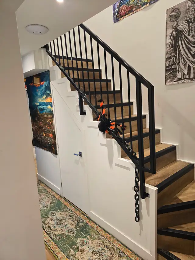 4 1/2 · construit 2022 · A/C WiFi inclus · 2 mins Metro Parc - Photo 6