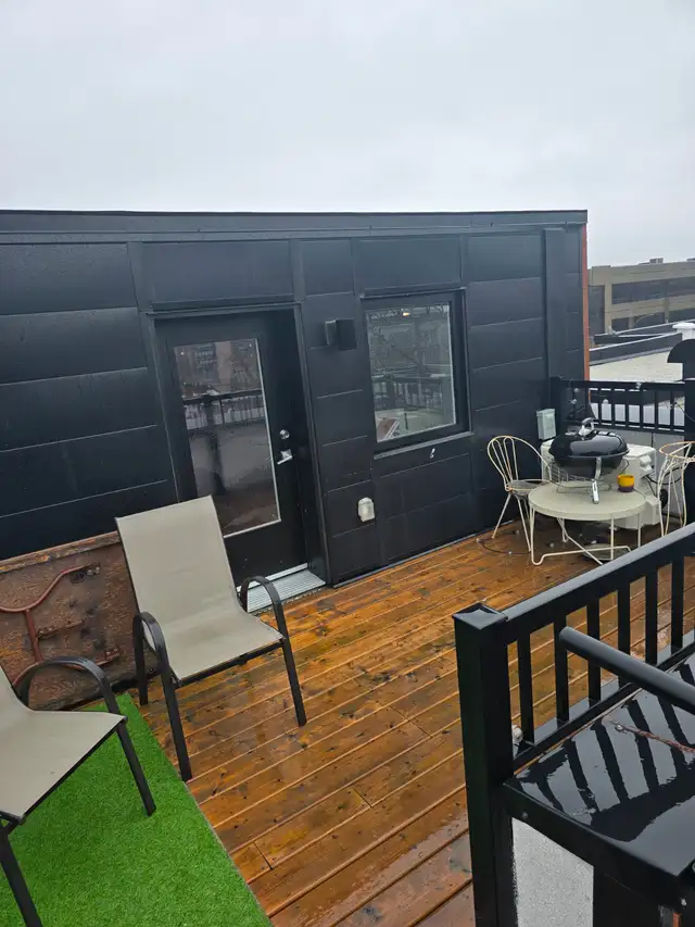 4 1/2 · construit 2022 · A/C WiFi inclus · 2 mins Metro Parc - Photo 8