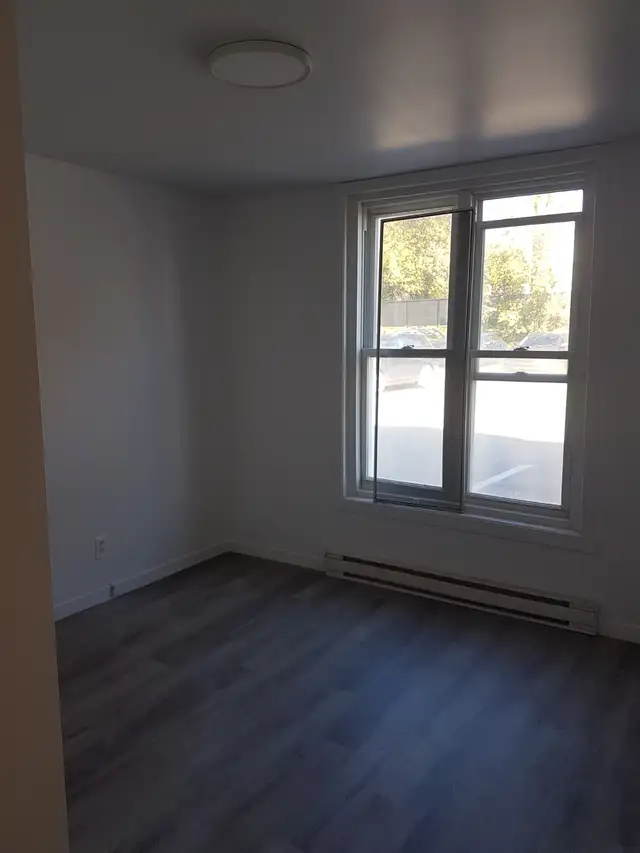 2 1/2 à louer Magog - Photo 4