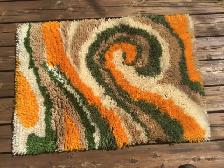 Tapis crocheté à la main