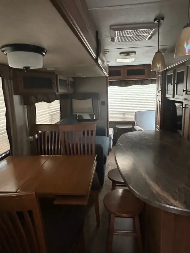 33 Foot Couples Trailer - Photo 5